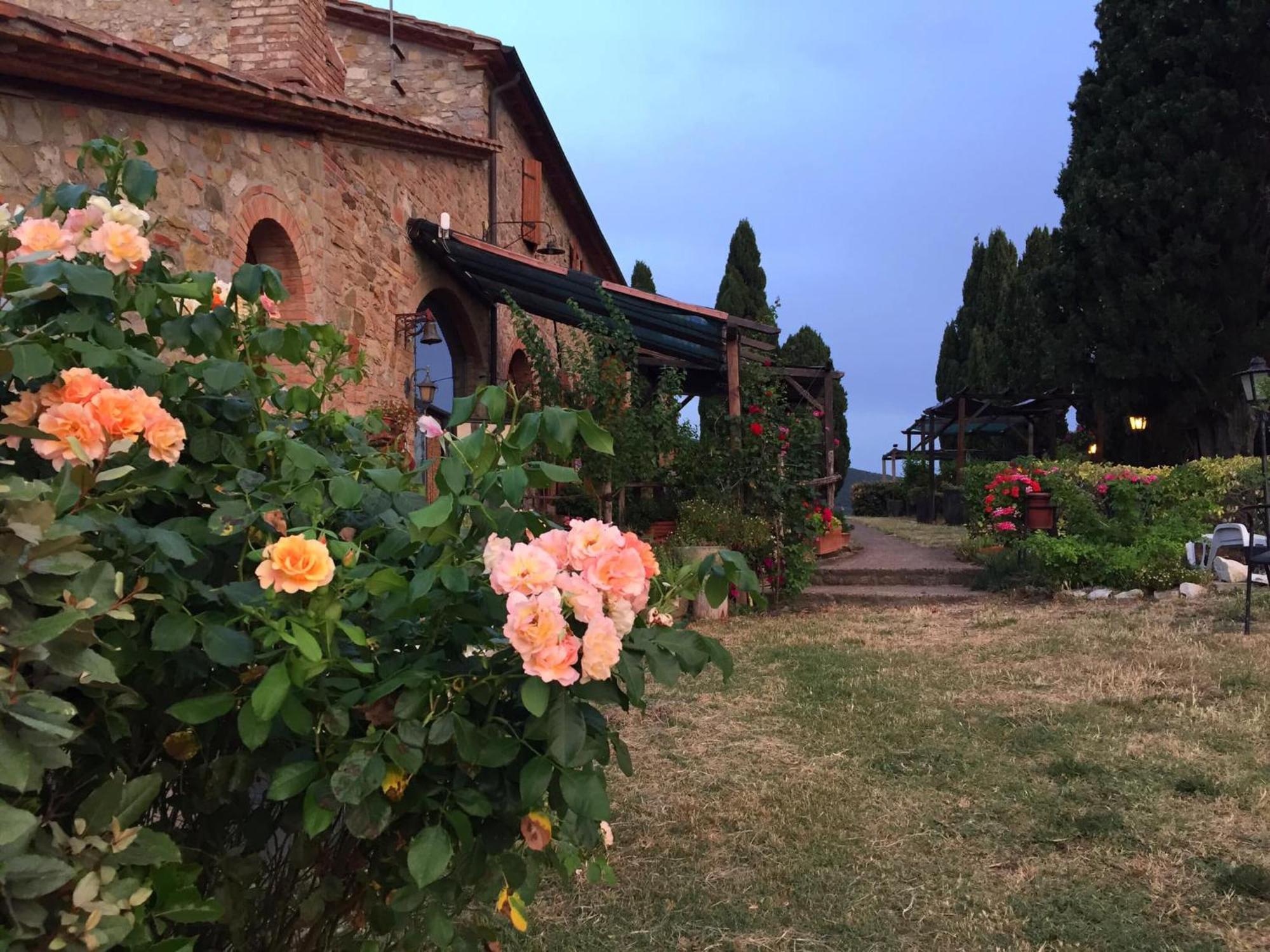 הוילה סנטה לוצ'ה Agriturismo Le Vignacce מראה חיצוני תמונה