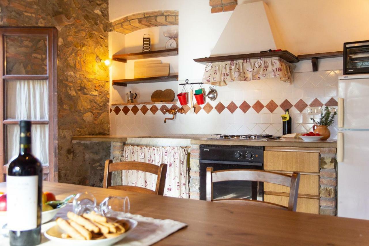 הוילה סנטה לוצ'ה Agriturismo Le Vignacce מראה חיצוני תמונה